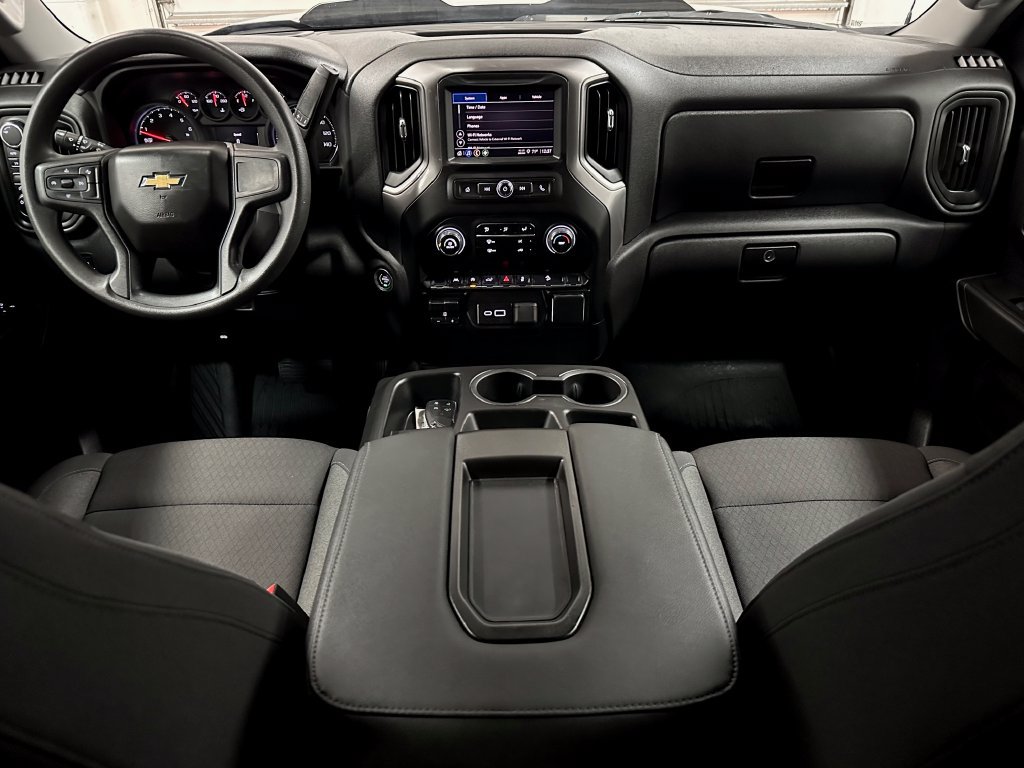 Used 2025 Chevrolet Silverado 1500 Custom Trail Boss AWD/4WD image 22