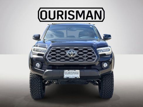 Used 2023 Toyota Tacoma TRD Off-Road w/ Advanced Technology Package image 24