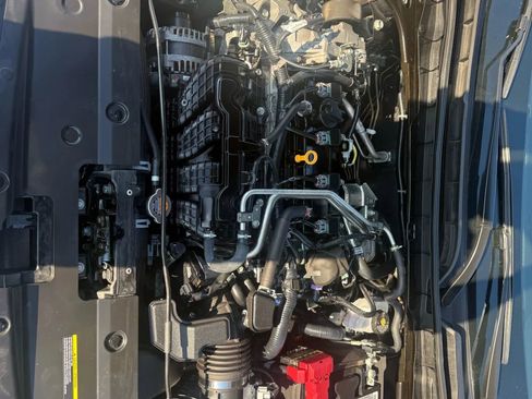 Used 2024 Nissan Altima 2.5 SV image 25