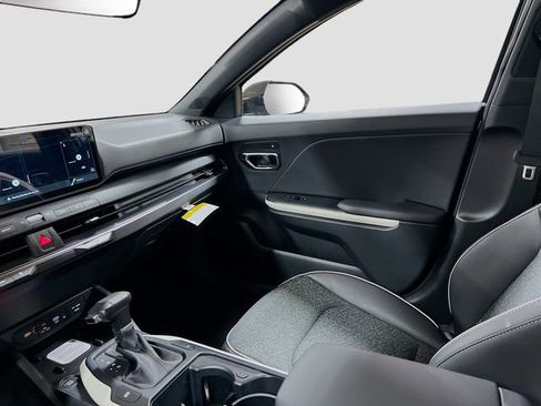 New 2025 Kia K4 GT-Line image 24