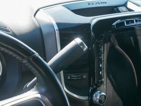 Used 2020 RAM 2500 Laramie w/ Night Edition image 18