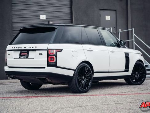 Used 2018 Land Rover Range Rover HSE image 4