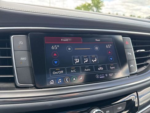 Used 2023 Buick Enclave Premium w/ Experience Buick Package AWD/4WD image 22
