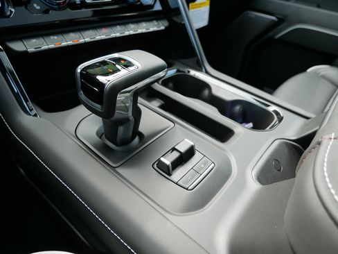 New 2026 GMC Sierra 1500 AT4X w/ LPO, Black Badging Package image 20