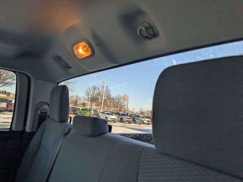 Used 2017 RAM 1500 Express image 21