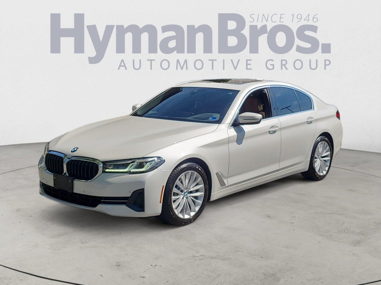 Used 2022 BMW 530i xDrive w/ M Sport Package AWD/4WD image 7