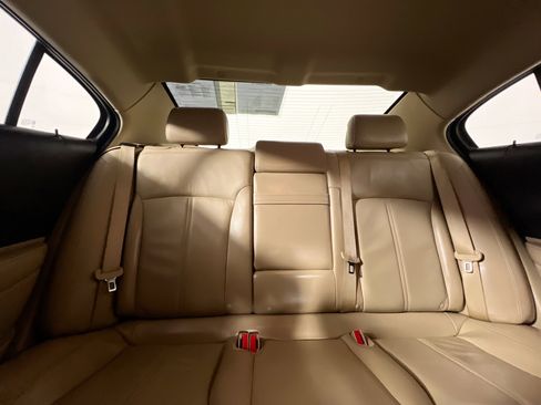 Used 2011 Buick LaCrosse CXL image 31