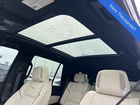 Used 2023 Cadillac Escalade Sport w/ Touring Package RWD image 33