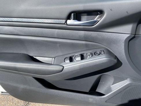 New 2025 Nissan Altima 2.5 SV w/ SV Special Edition Package image 14