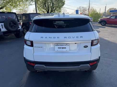 Used 2016 Land Rover Range Rover Evoque HSE AWD/4WD image 6