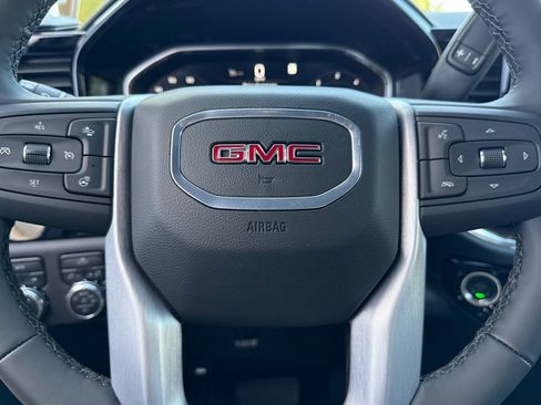 New 2026 GMC Sierra 1500 Elevation image 20