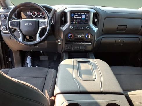 Used 2022 Chevrolet Silverado 1500 LT Trail Boss w/ Convenience Package II AWD/4WD image 13