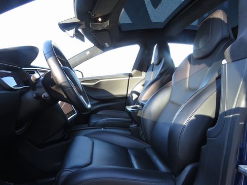 Used 2018 Tesla Model S 75D image 10