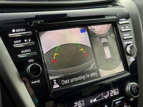 Used 2024 Nissan Murano Platinum AWD/4WD image 32