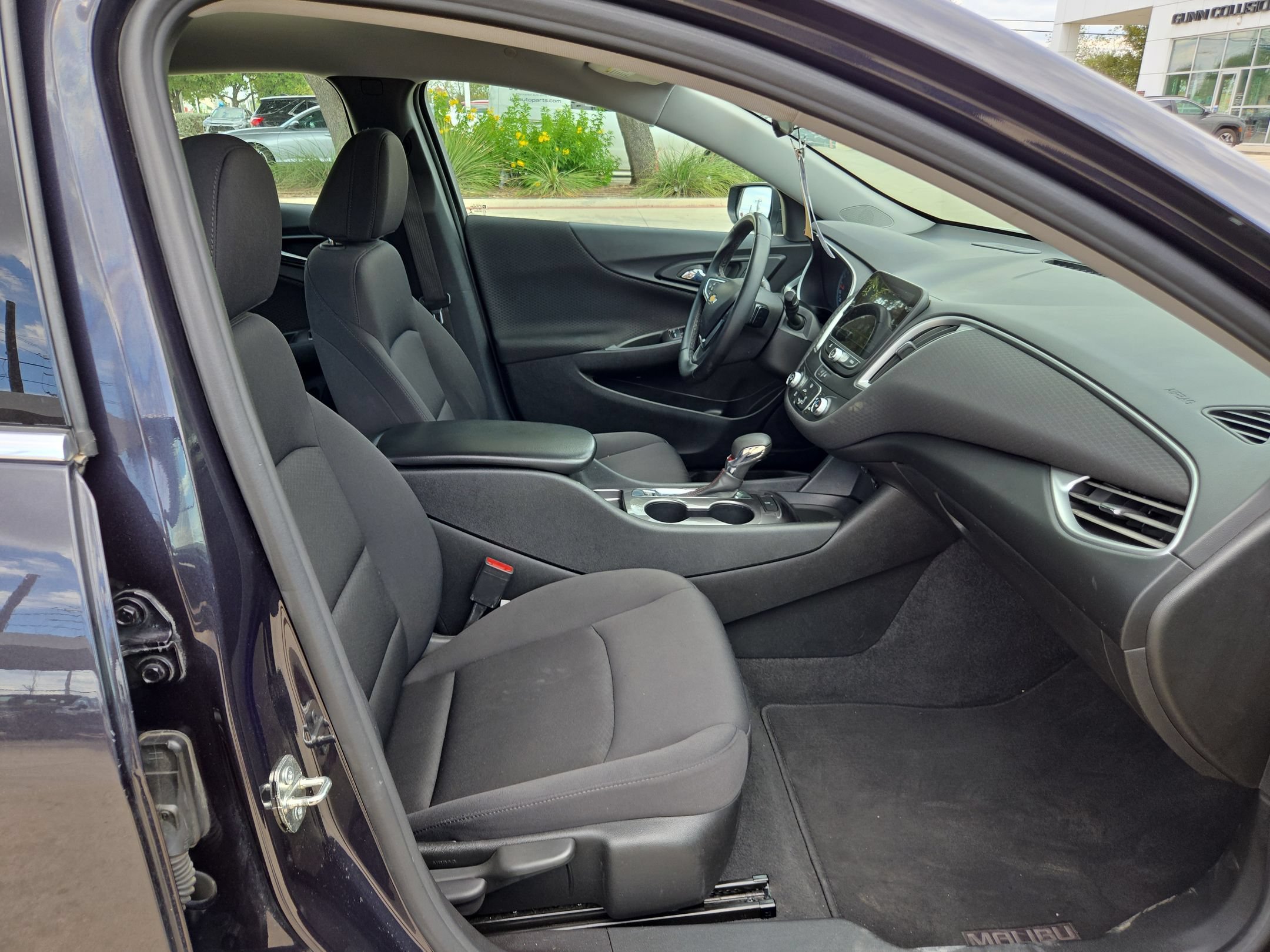 Certified 2023 Chevrolet Malibu RS w/ LPO, Floor Liner Package FWD image 25