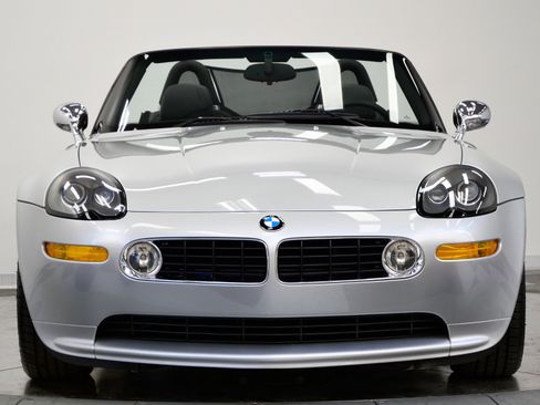 Used 2002 BMW Z8 RWD image 4