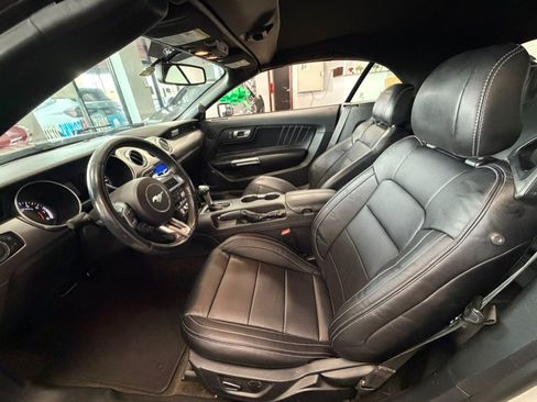 Used 2018 Ford Mustang Premium w/ Black Accent Package RWD image 26