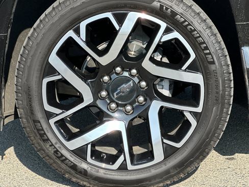 Used 2024 Chevrolet Silverado EV RST image 32