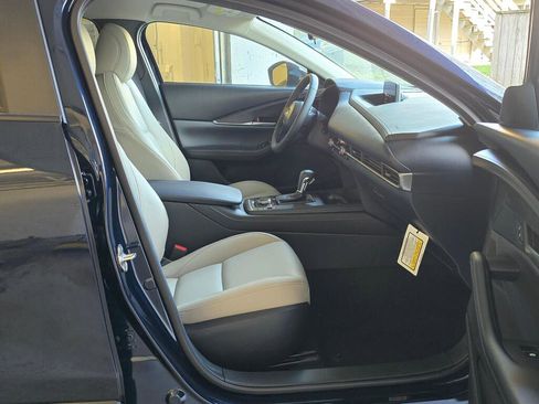 New 2026 MAZDA CX-30 AWD 2.5 S w/ Select Sport Pkg image 45