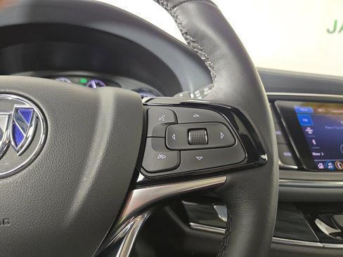 Certified 2024 Buick Enclave Essence w/ Experience Buick Package AWD/4WD image 17