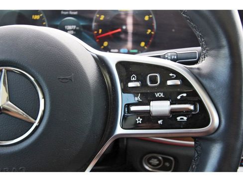 Used 2023 Mercedes-Benz GLS 450 4MATIC image 17