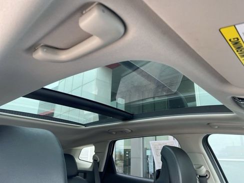 Used 2024 Kia Sportage SX image 21