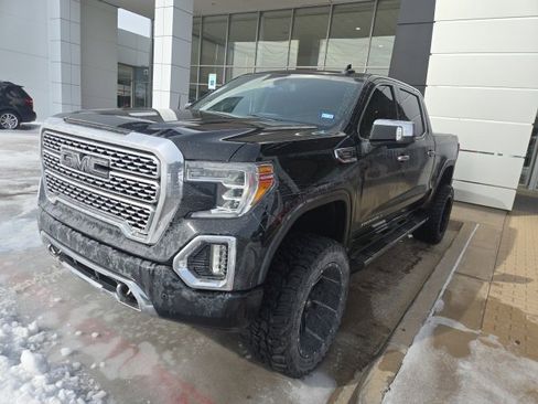 Used 2021 GMC Sierra 1500 Denali image 2