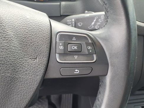 Used 2017 Volkswagen Tiguan S FWD image 20