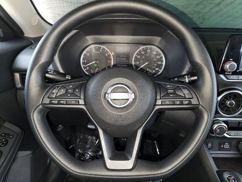 Certified 2025 Nissan Sentra S FWD image 23
