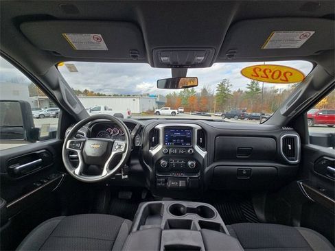 Used 2022 Chevrolet Silverado 2500 LT w/ Snow Plow Prep/Camper Package image 21