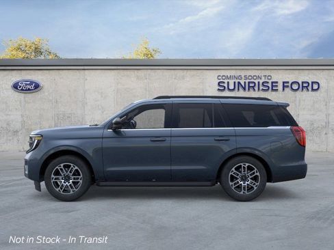 New 2026 Ford Expedition Active RWD image 3