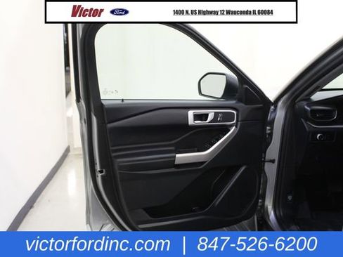 Used 2023 Ford Explorer XLT w/ Equipment Group 202A image 25