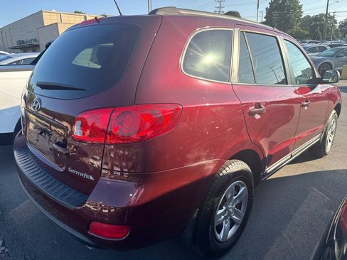 Used 2009 Hyundai Santa Fe GLS FWD image 4