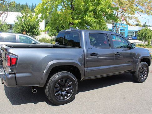 Used 2023 Toyota Tacoma Limited w/ Nightshade Package AWD/4WD image 5