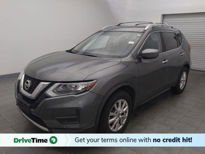 Used 2017 Nissan Rogue SV