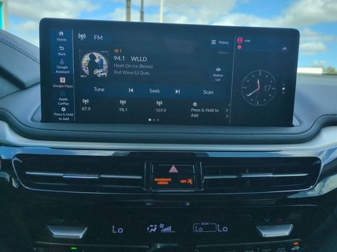 Used 2025 Acura MDX SH-AWD image 21