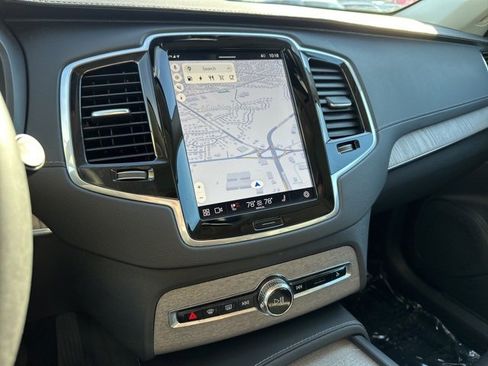 Certified 2024 Volvo XC90 T8 Ultimate w/ Protection Package image 24