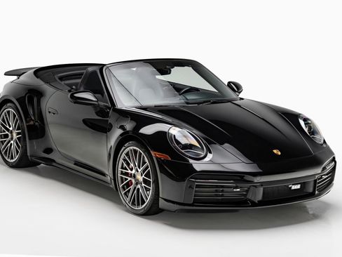 Used 2021 Porsche 911 Turbo AWD/4WD image 5