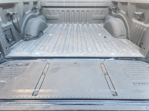 Used 2022 Ford F150 Lariat w/ Equipment Group 502A High image 33