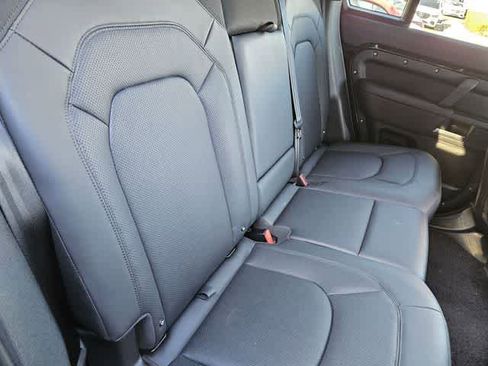 Used 2025 Land Rover Defender 110 S image 23