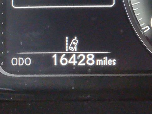 Used 2025 Lexus ES 350 Ultra Luxury image 15