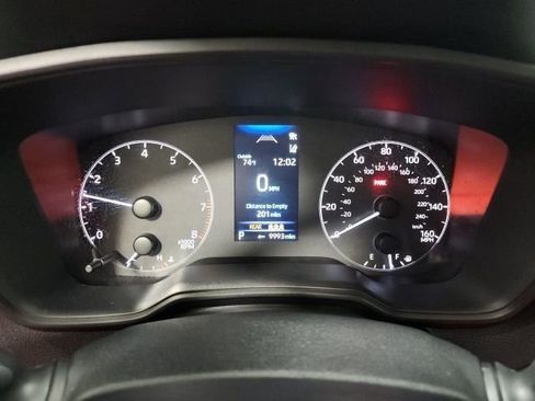 Used 2023 Toyota Corolla Cross LE FWD image 27
