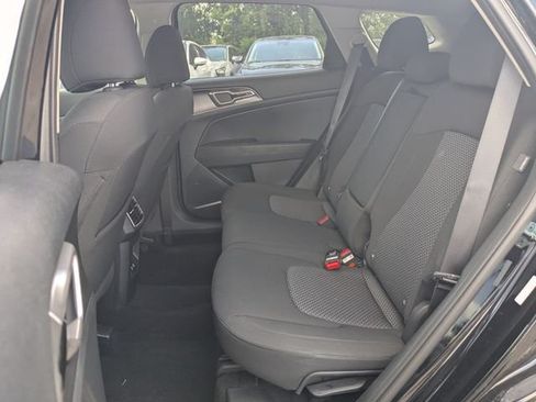 New 2026 Kia Sportage LX w/ LX Convenience Package FWD image 12