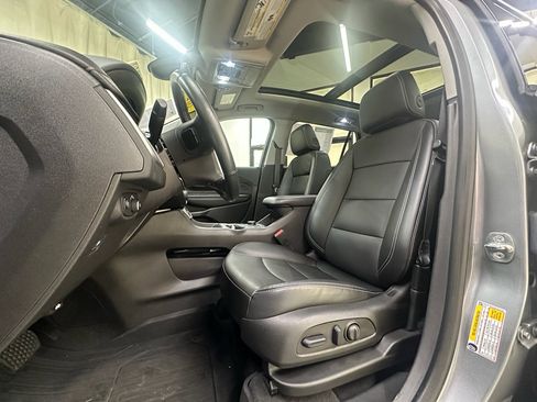 Certified 2023 GMC Terrain SLT w/ Infotainment Package II AWD/4WD image 26