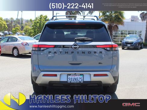 Used 2022 Nissan Pathfinder SL w/ SL Premium Package FWD image 8