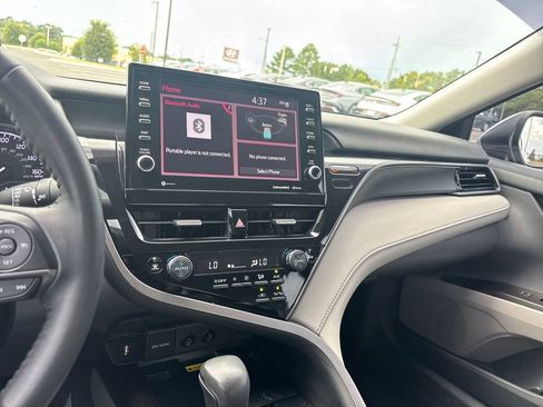 Used 2023 Toyota Camry SE w/ Audio Upgrade Package FWD image 14
