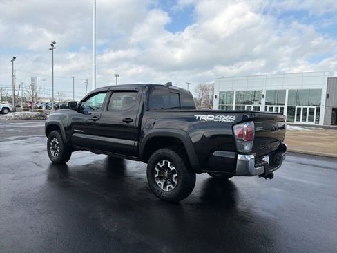 Used 2023 Toyota Tacoma TRD Off-Road image 5