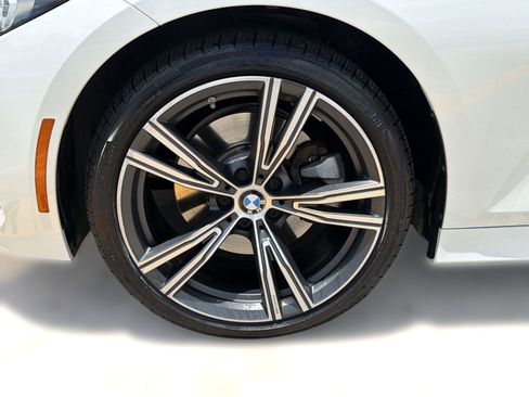 Used 2024 BMW 330i Sedan w/ Premium Package RWD image 12