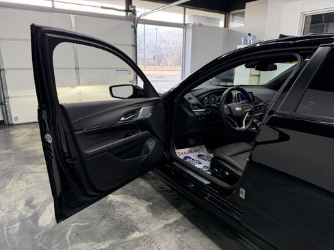 Used 2024 Cadillac CT4 V w/ Navigation Package image 11