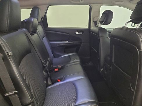 Used 2018 Dodge Journey Crossroad FWD image 19